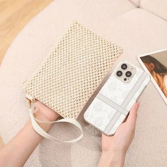 Khaki Wristlet with Zipper and Polyester Lining, New in Packaging - Picture 4 of 4